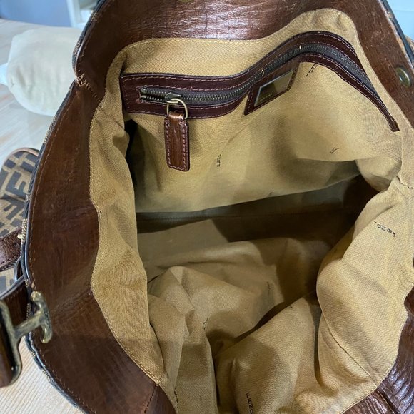 Large FENDI Zucca Canvas & Leather Chef du Jour - Picture 6 of 17